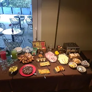 莱尼亚诺bhl精品客房旅馆 莱尼亚诺